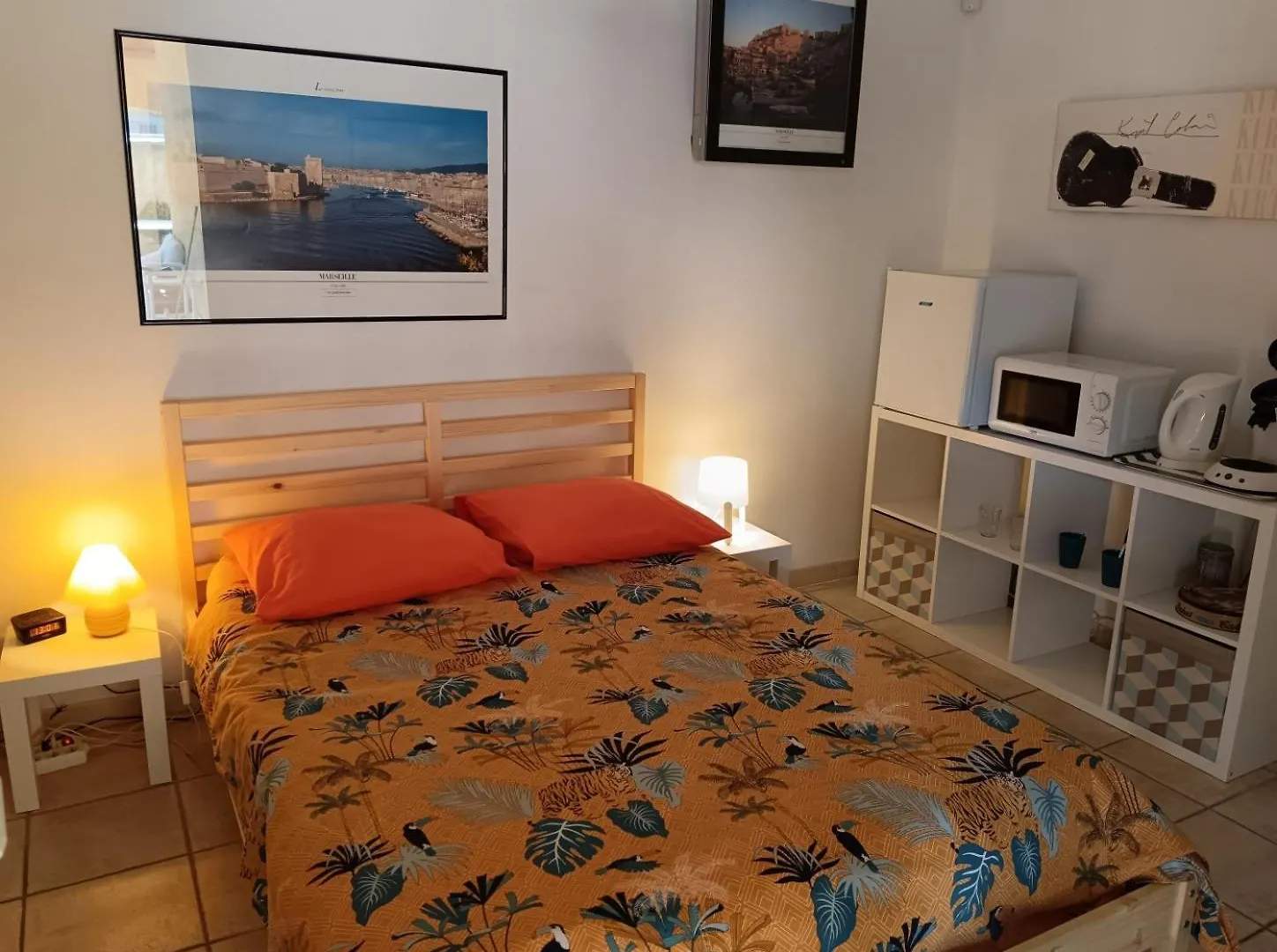 Bed & Breakfast Chambre Privee Avec Piscine Marseille