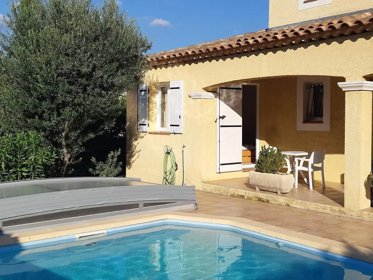 Chambre Privee Avec Piscine Bed & Breakfast Marseille